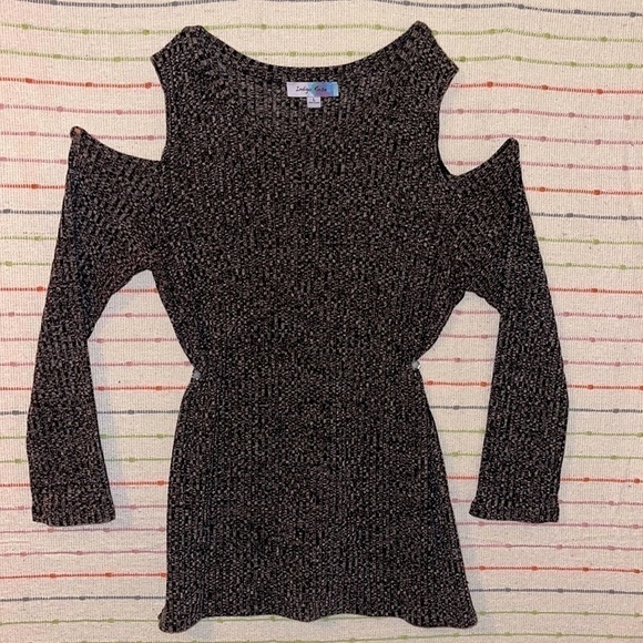 Indigo Rose Woman's Light Knit Cold Shoulder 5️⃣✖️3️⃣0️⃣ - Picture 2 of 8